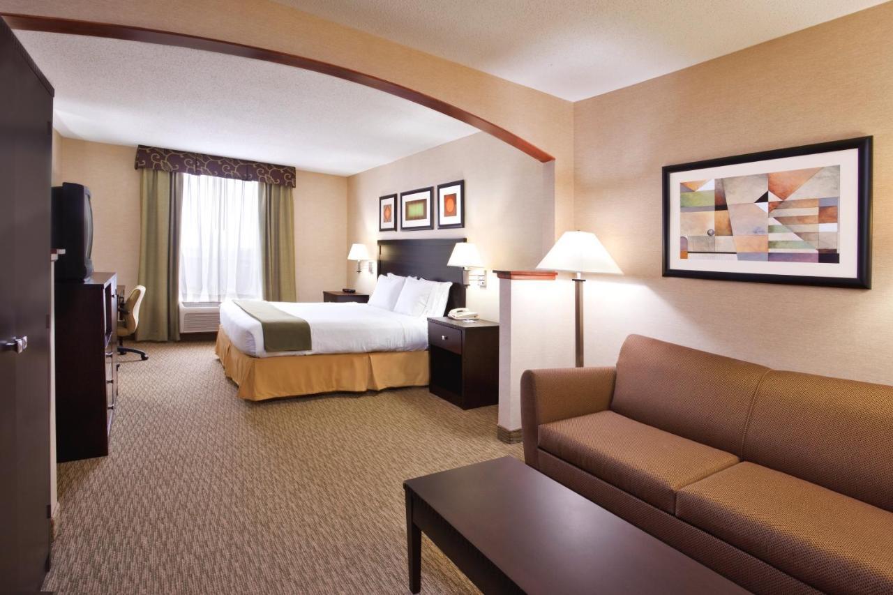Holiday Inn Express Hotel & Suites Cleveland-Streetsboro By Ihg מראה חיצוני תמונה
